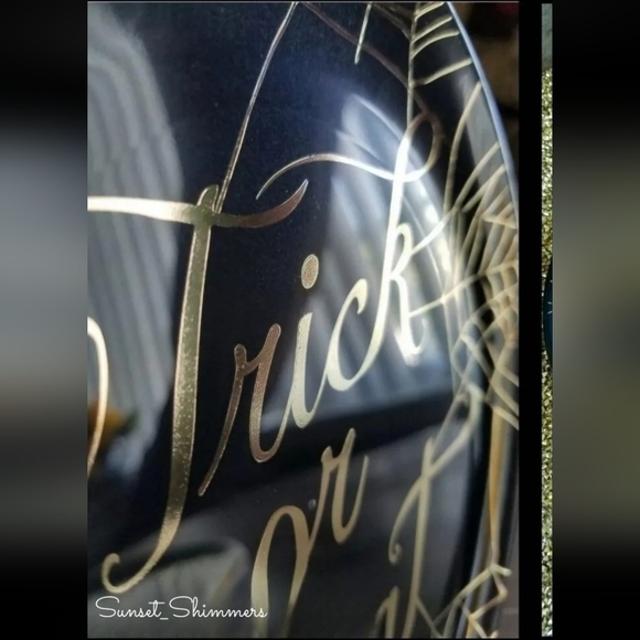 12 Spider Web "Trick or Treat" App/ Salad/ Dessert Plates Halloween NEW - Picture 3 of 8